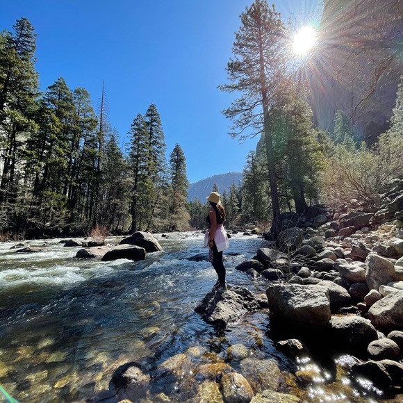 Meet your Posher, Gianna - Picture 7 of 7